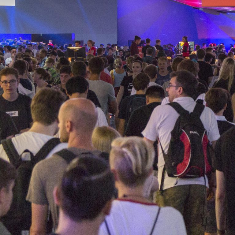 Runde 177: gamescom 2018 – Menschen, Biere, Sensationen