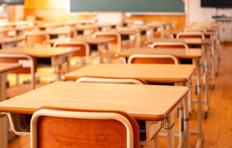 Ist eine zockende Lehrerin cool? (ft. Janna)